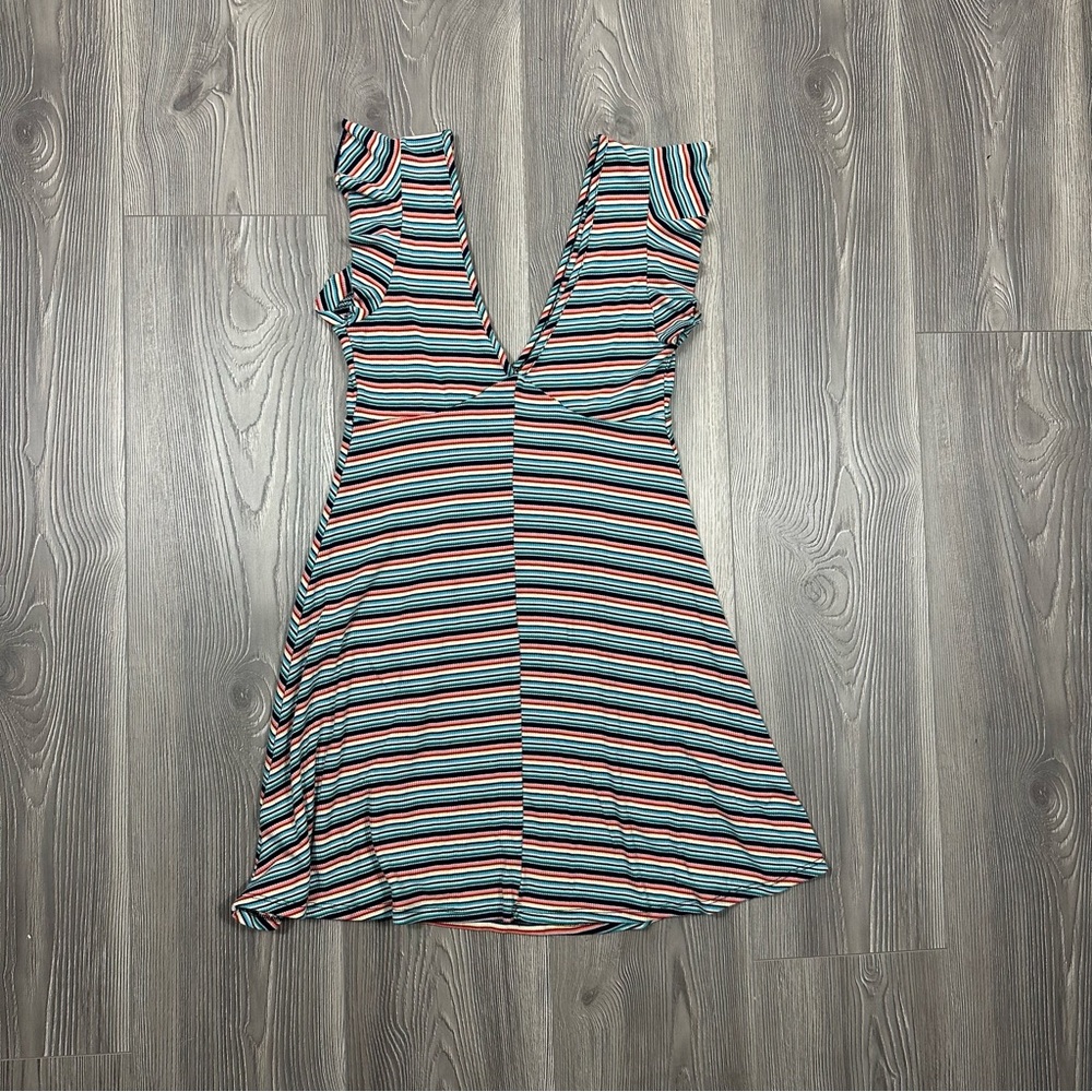 Wild Fable Striped Flutter Sleeve V‎ Neck Mini Dress XS - Picture 4 of 6
